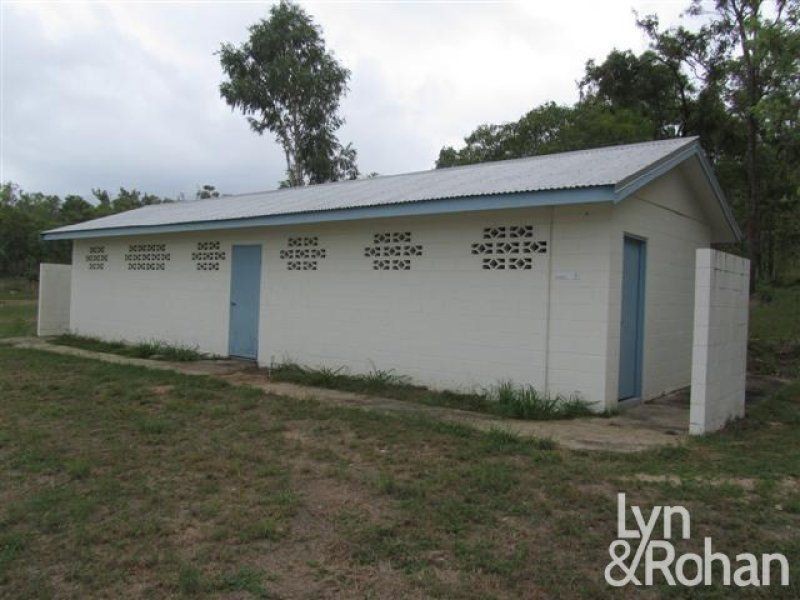 44035 Bruce Highway, Rollingstone QLD 4816