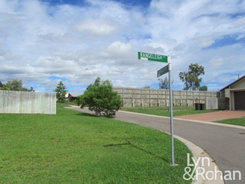 6 Rangeleigh Court, Mount Louisa QLD 4814