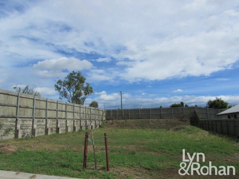 6 Rangeleigh Court, Mount Louisa QLD 4814