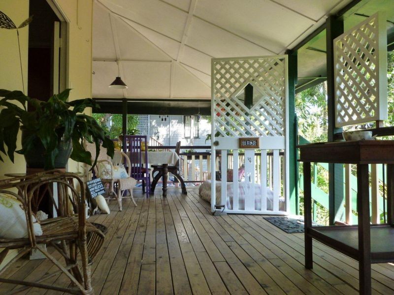 13 Armstrong Street, Hermit Park QLD 4812