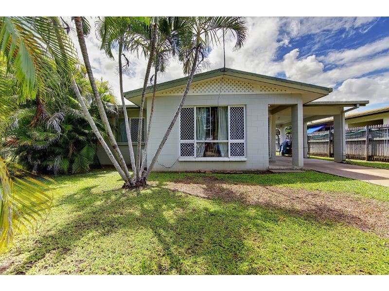 17 Yut Fay Avenue, Kelso QLD 4815