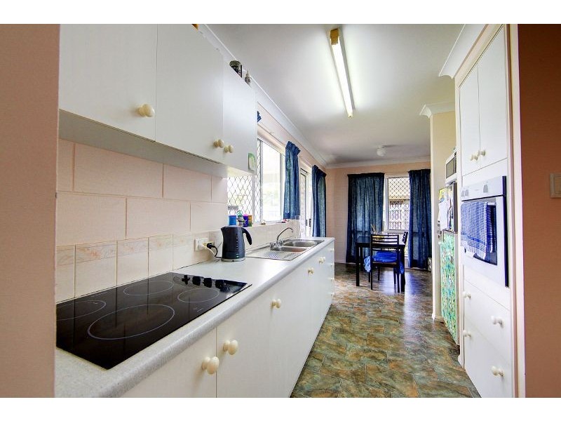 17 Yut Fay Avenue, Kelso QLD 4815