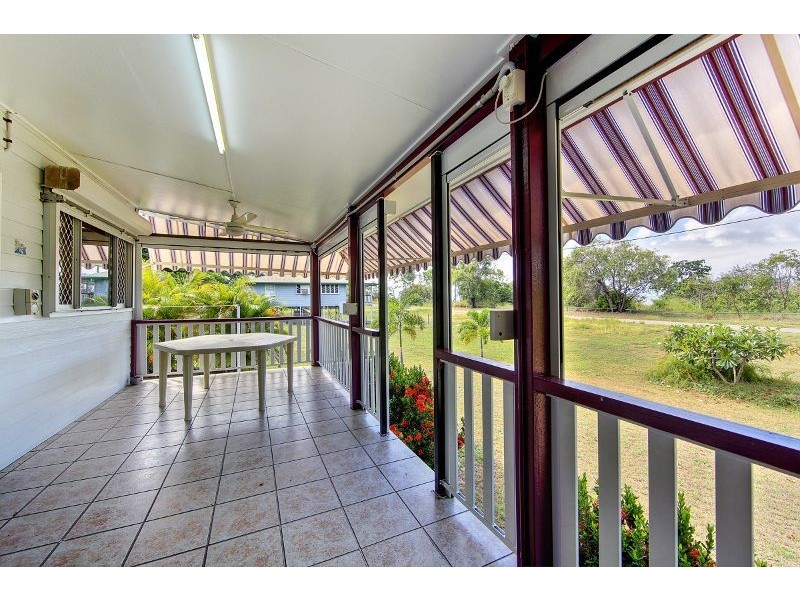 15 The Esplanade, Balgal Beach QLD 4816