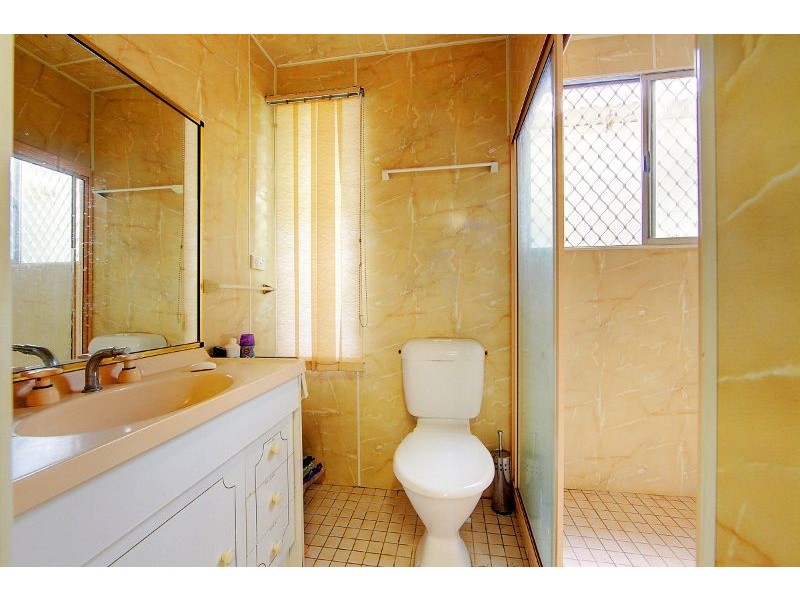 15 The Esplanade, Balgal Beach QLD 4816