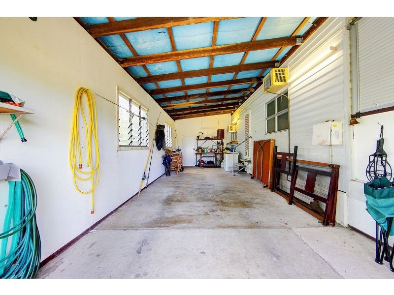 15 The Esplanade, Balgal Beach QLD 4816