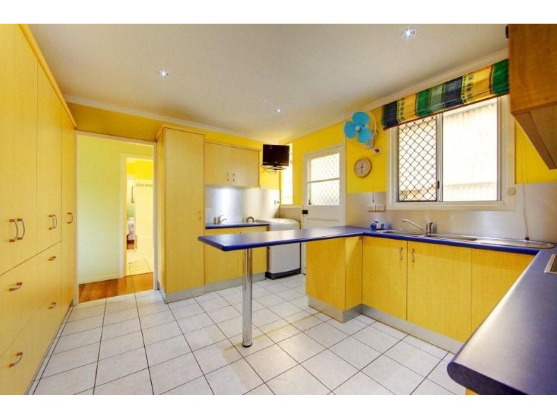 4 Turnbull Street, Garbutt QLD 4814