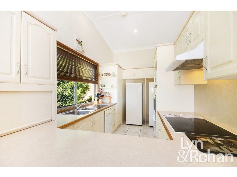 33 Nettleton Street, Mount Louisa QLD 4814