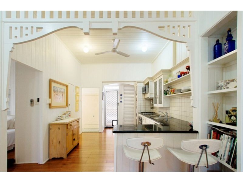 107 Twelfth Ave, Railway Estate QLD 4810