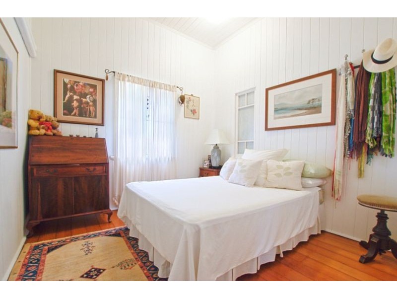 107 Twelfth Ave, Railway Estate QLD 4810