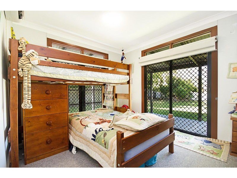 6 Kurrajong Court, Bushland Beach QLD 4818