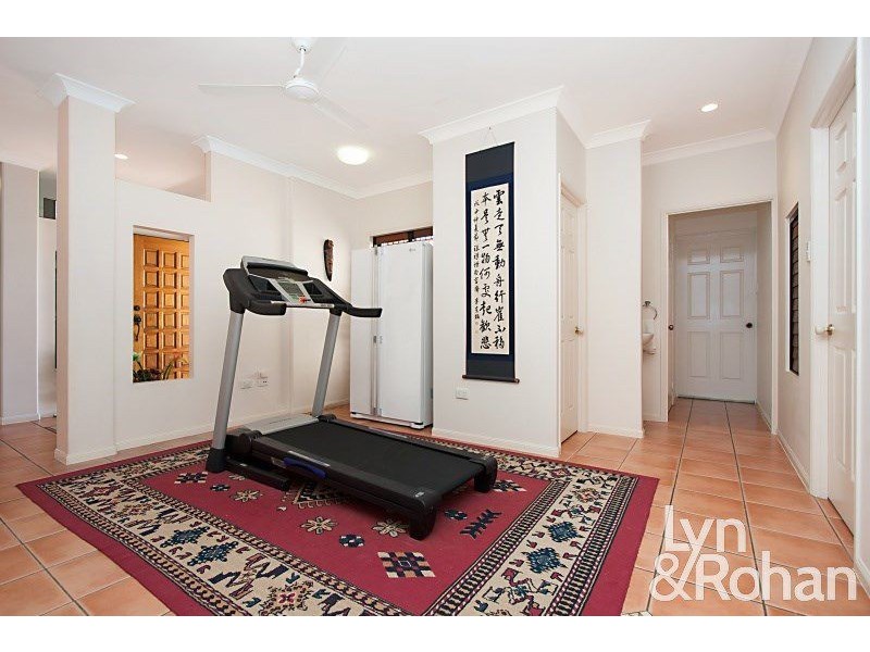 9 Scholars Place, Douglas QLD 4814