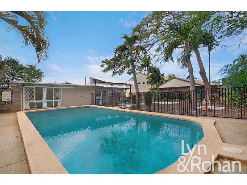 66 Warburton Street, Castle Hill QLD 4810