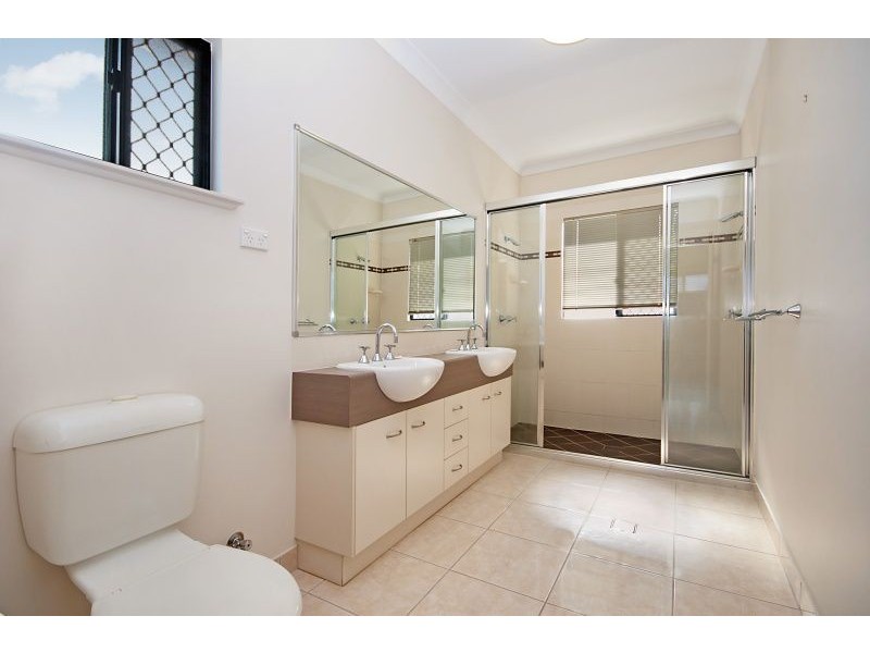 167 Daintree Drive, Bushland Beach QLD 4818