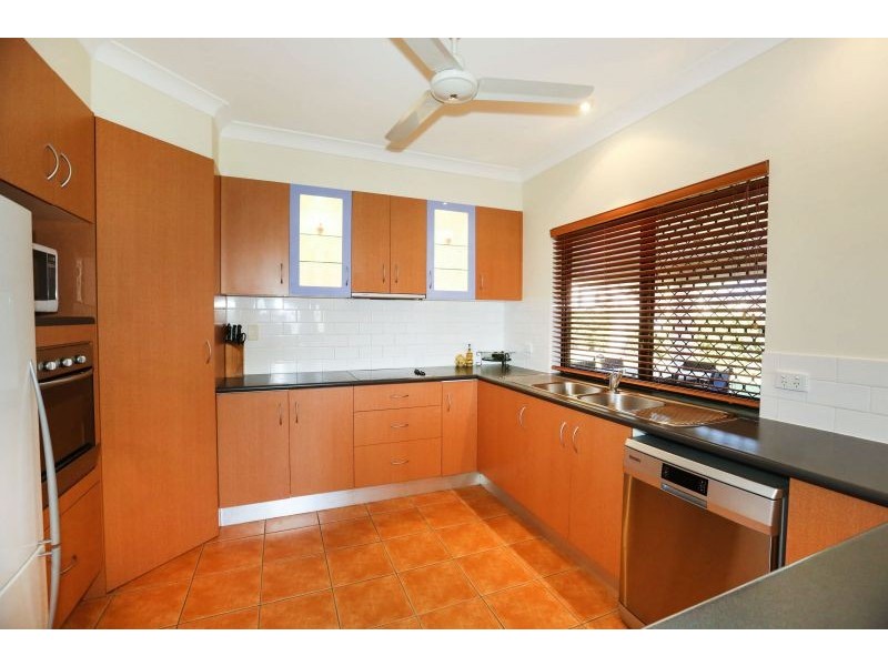 10 Steele Place, Kirwan QLD 4817