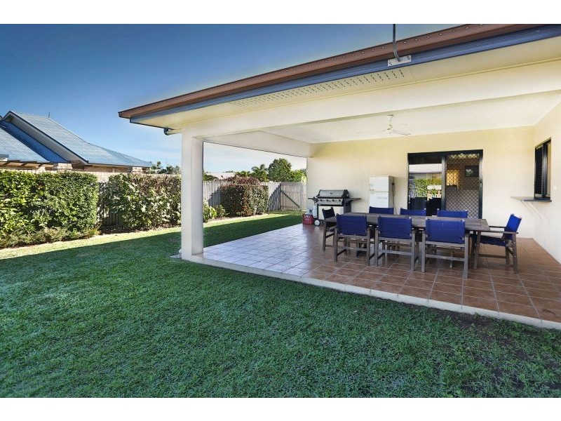 10 Steele Place, Kirwan QLD 4817