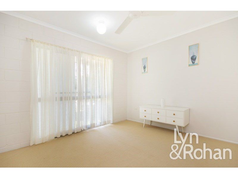 1 Ryan Street, North Ward QLD 4810