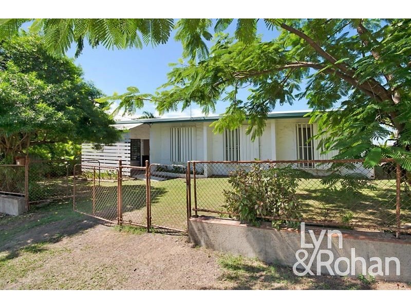 1 Ryan Street, North Ward QLD 4810