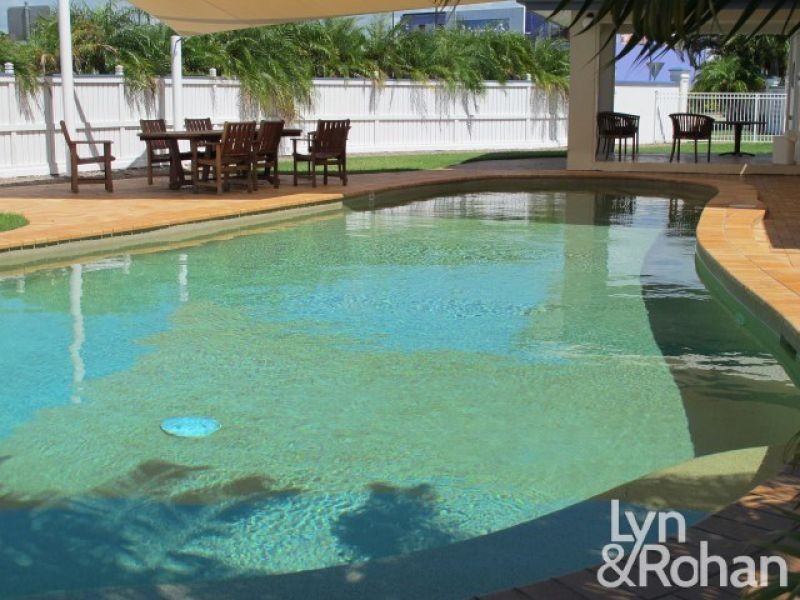 6/24 Martinez Avenue, West End QLD 4810