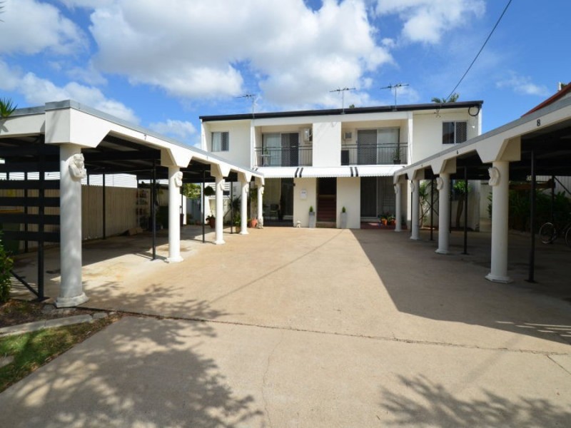 2/18 Maryvale Street, West End QLD 4810