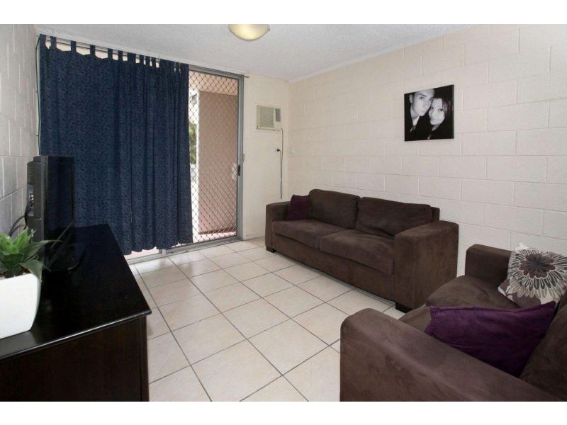 2/18 Maryvale Street, West End QLD 4810