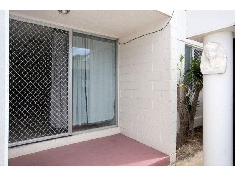 2/18 Maryvale Street, West End QLD 4810