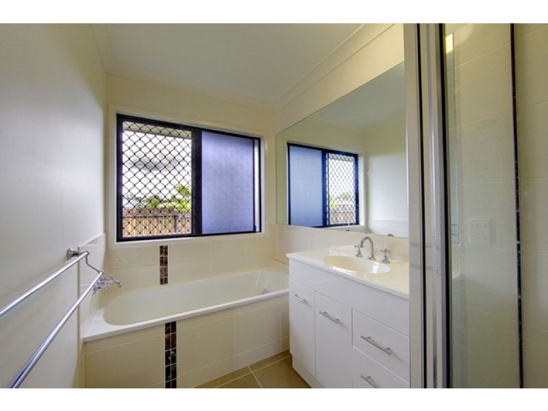 Bohle Plains QLD 4817