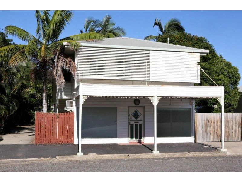 25 Bell Street, South Townsville QLD 4810