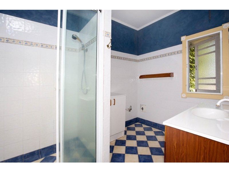 25 Bell Street, South Townsville QLD 4810