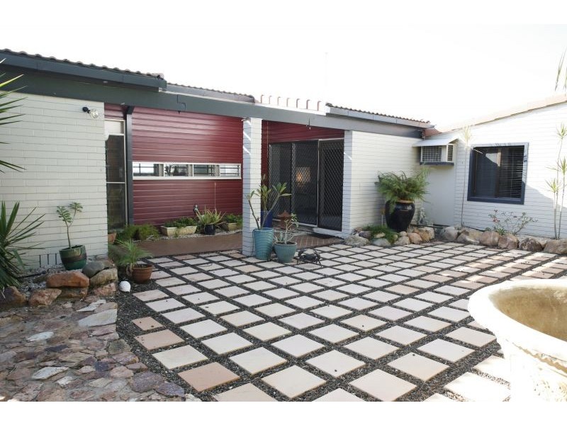 13 Yarrawonga Drive, Castle Hill QLD 4810