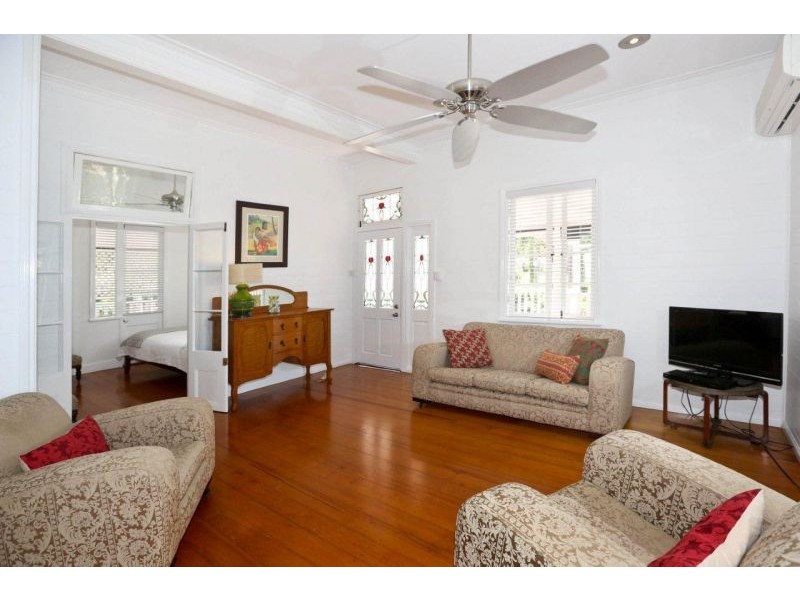 5 Kennedy Street, North Ward QLD 4810