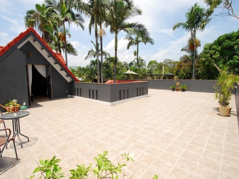 12 Lanark St, Kirwan QLD 4817