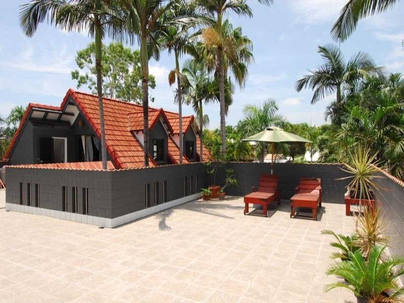 12 Lanark St, Kirwan QLD 4817