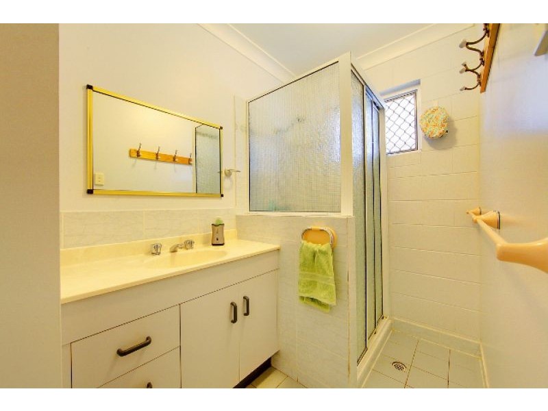 5 Barracuda Court, Cungulla QLD 4816
