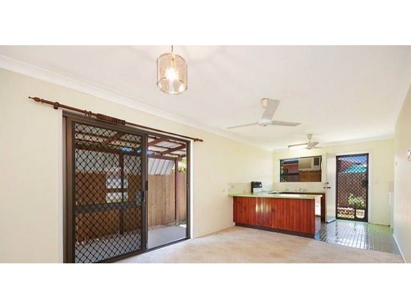 75 Whitsunday Drive, Kirwan QLD 4817