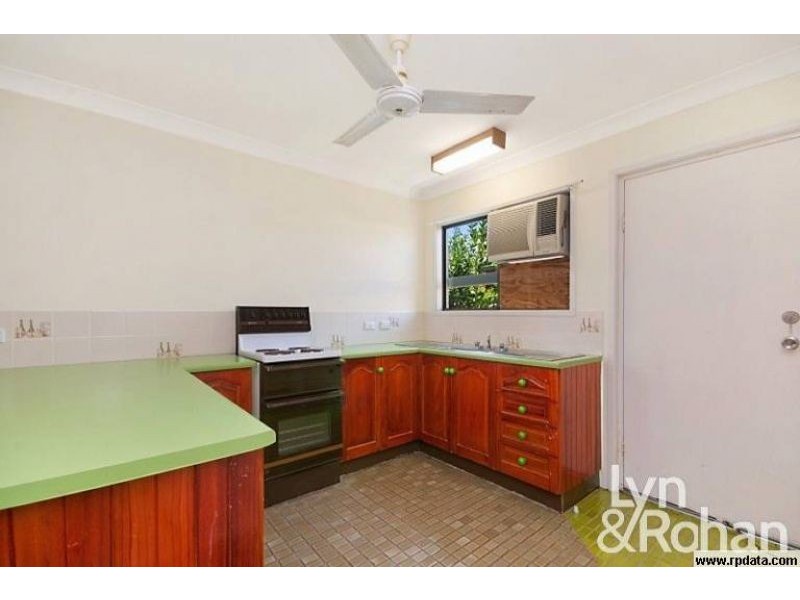 75 Whitsunday Drive, Kirwan QLD 4817