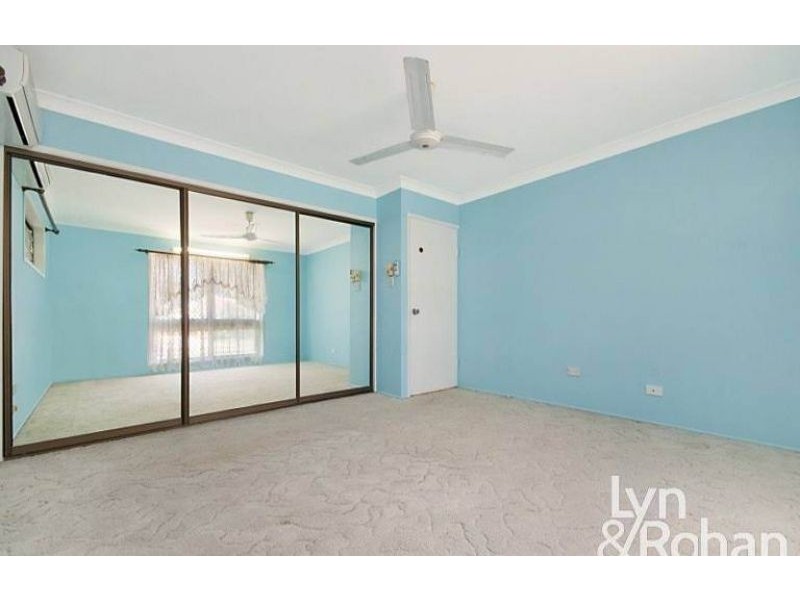 75 Whitsunday Drive, Kirwan QLD 4817