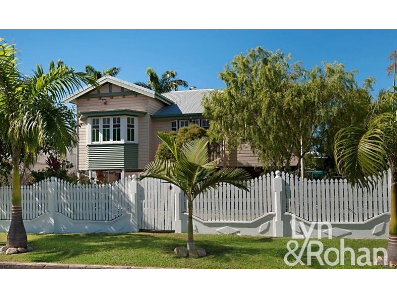 44 Ford Street, Hermit Park QLD 4812