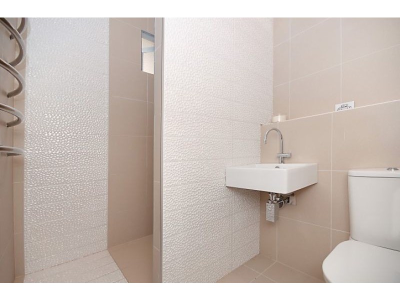 44 Ford Street, Hermit Park QLD 4812