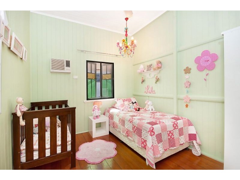 44 Ford Street, Hermit Park QLD 4812