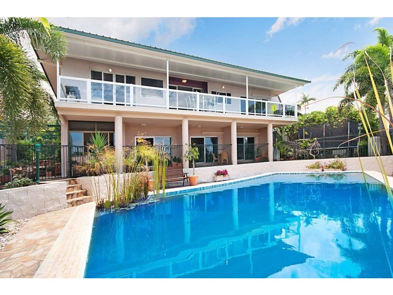 4 Edinburgh Court, Castle Hill QLD 4810