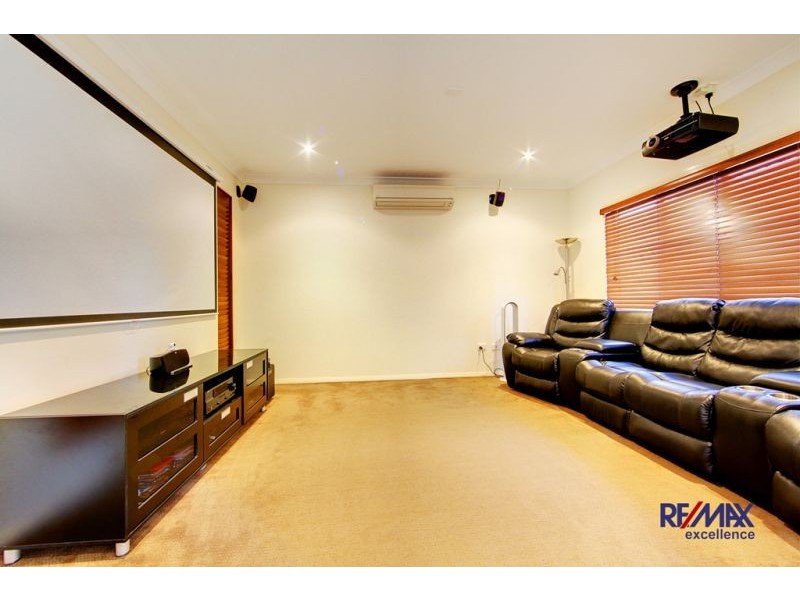 63 Petrie Way, Idalia QLD 4811