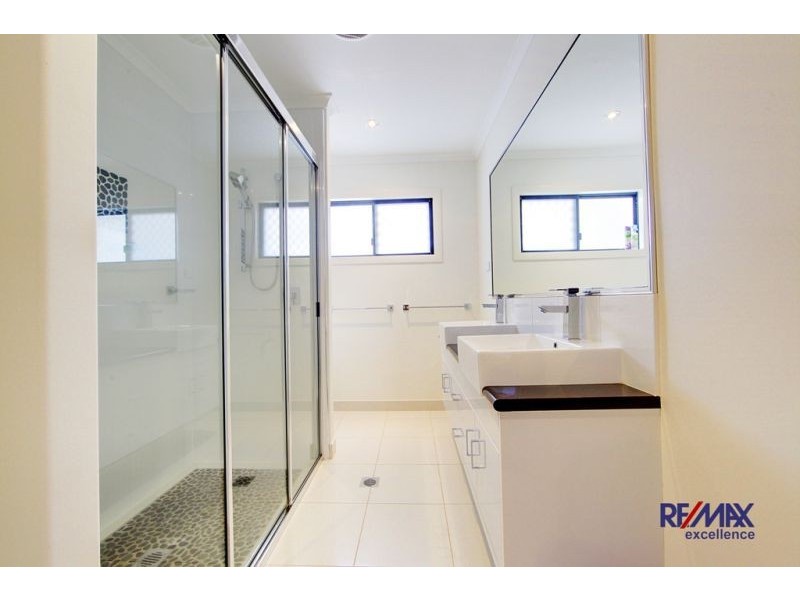 63 Petrie Way, Idalia QLD 4811