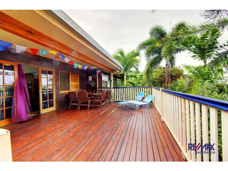 15 First Avenue, Railway Estate QLD 4810