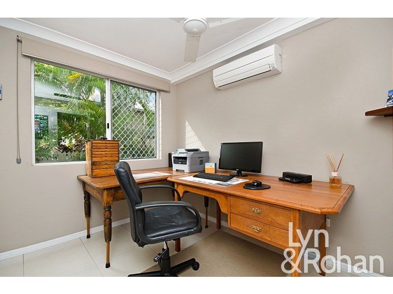 22 Arkaba Street, Mount Louisa QLD 4814