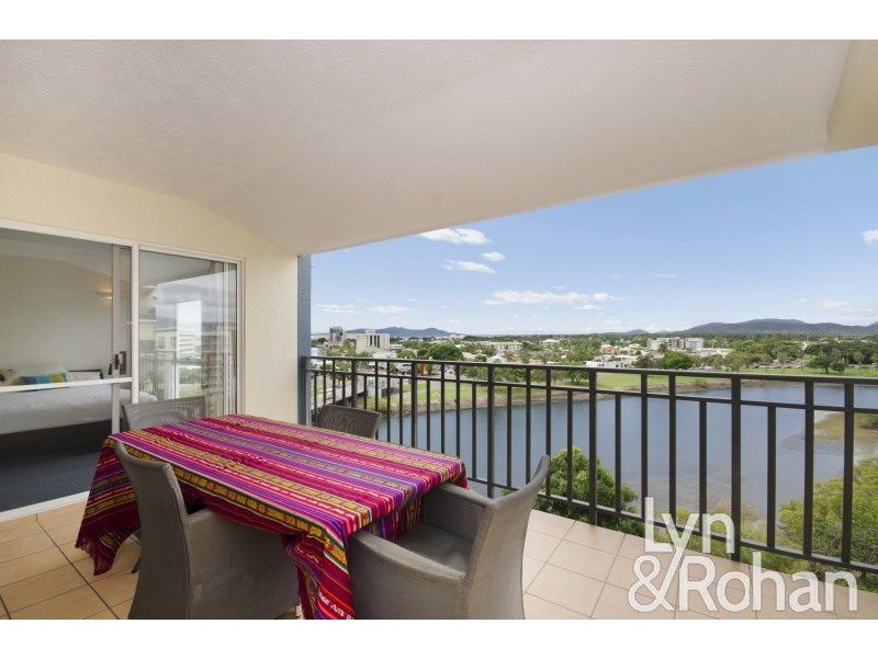 32/86 Ogden Street, Townsville City QLD 4810