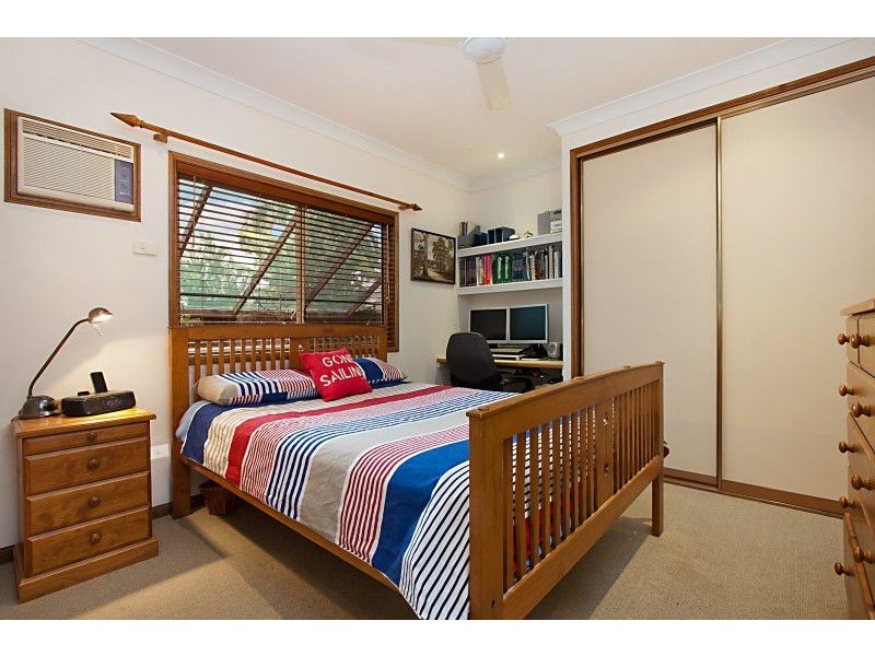 12 Luke Court, Bushland Beach QLD 4818