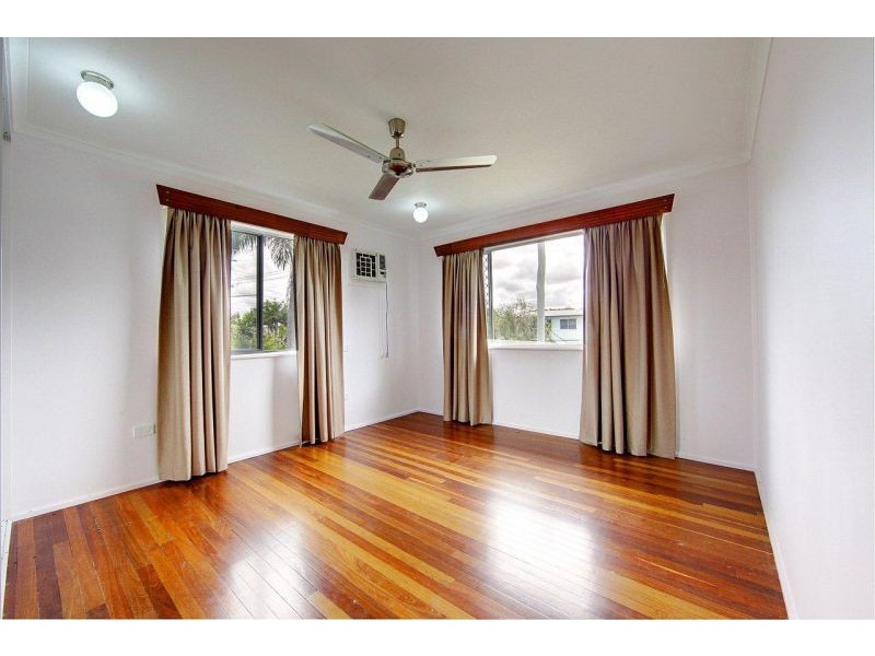 65 Merryl Street, Rasmussen QLD 4815