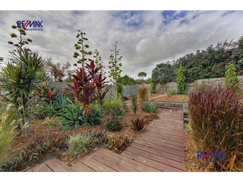 14 Sykes Close, Burdell QLD 4818