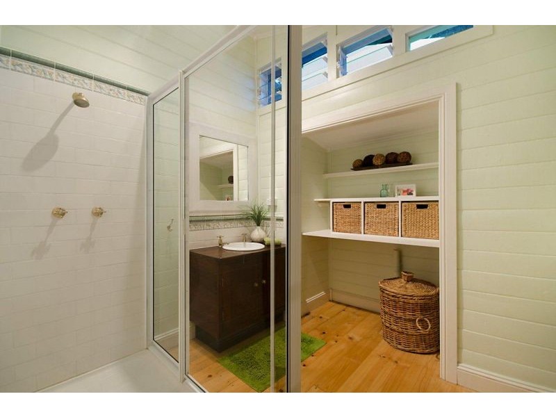 242 Boundary Street, South Townsville QLD 4810