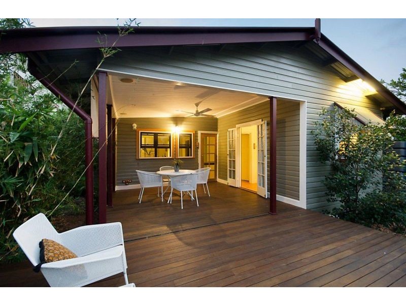 242 Boundary Street, South Townsville QLD 4810